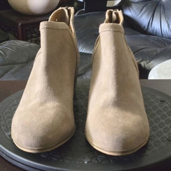 Susina Suede Ankle Boots Taupe Laser Cut Size 8.5 Boho Western - Picture 3 of 9